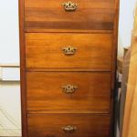 220 8006 CHEST OF DRAWERS